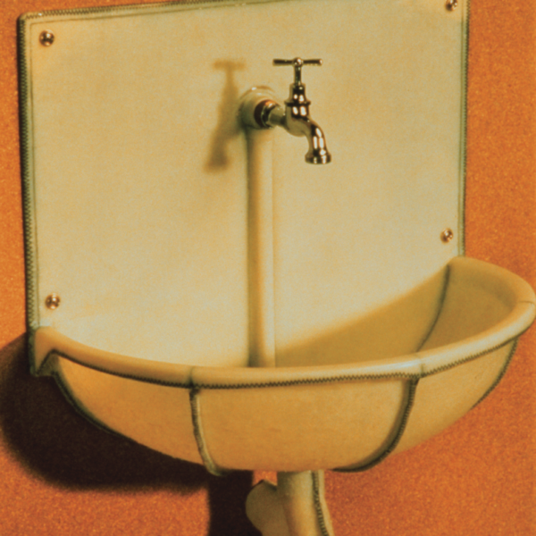 Felt Washbasin by Dick van Hoff