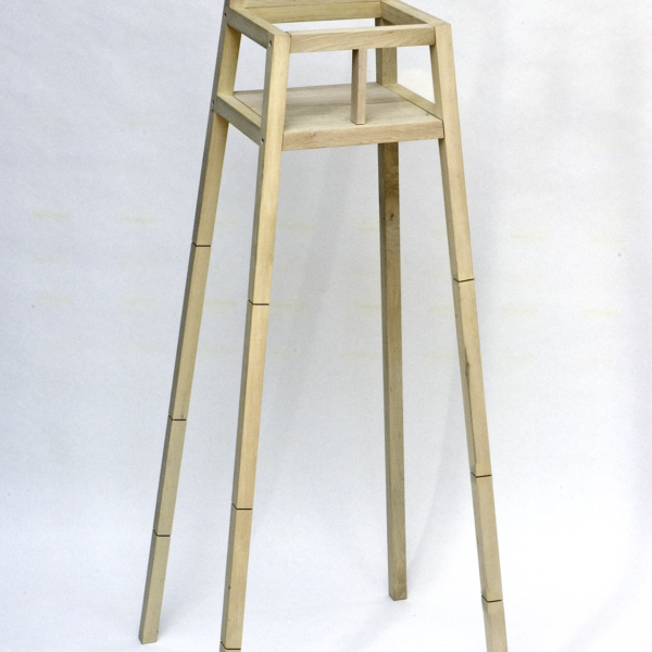 Highchair by Maartje Steenkamp