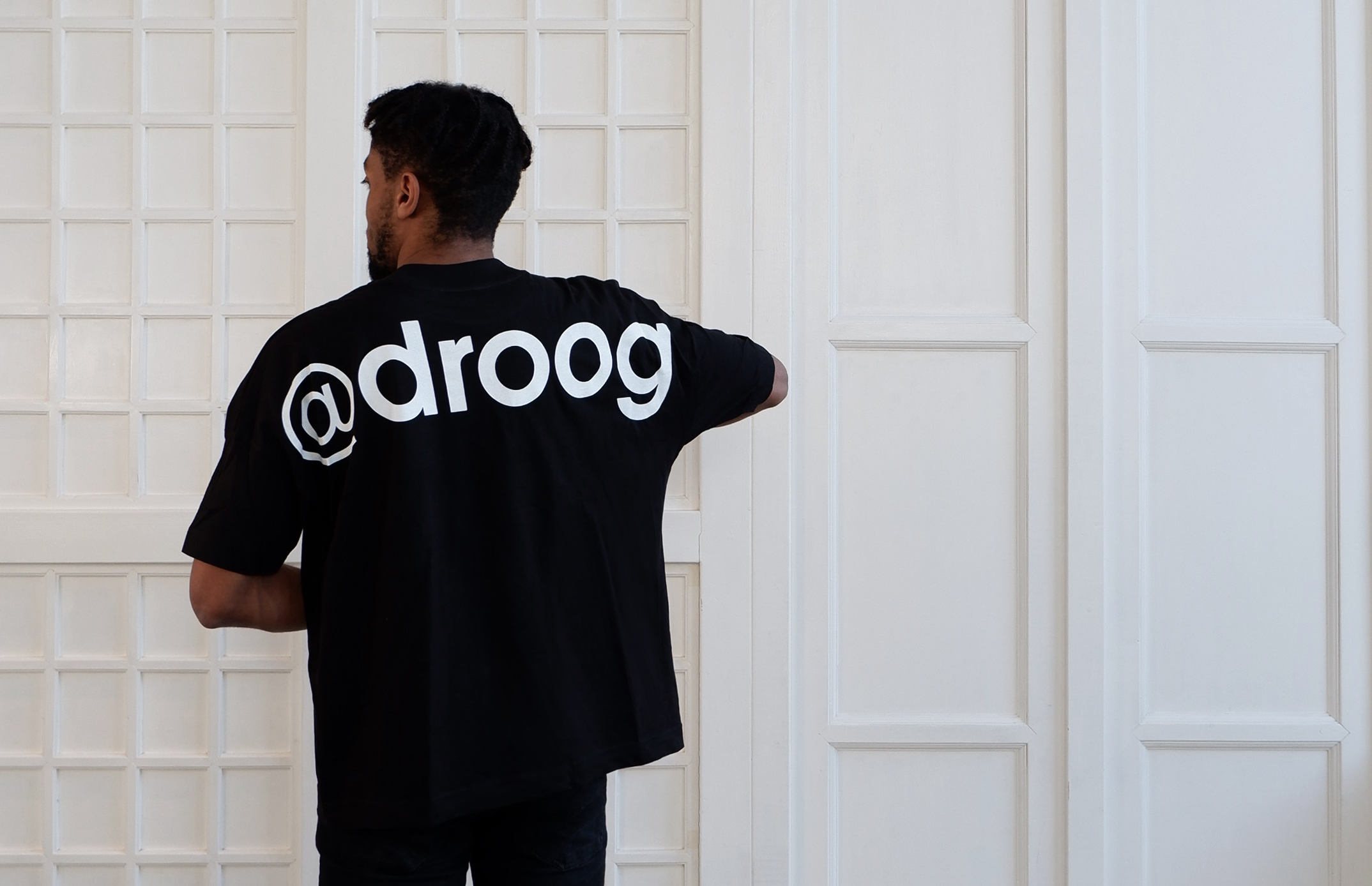 new: tshirt@droog